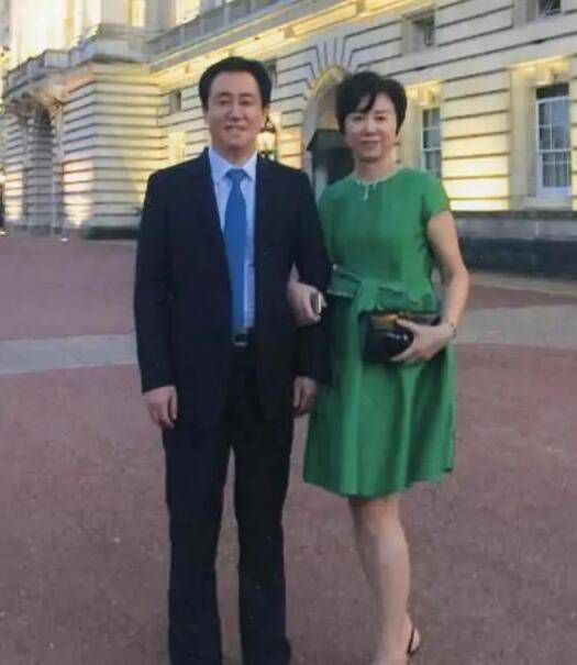 av片一区