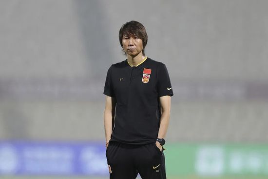 双胞胎姐妹
