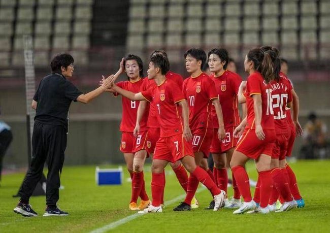 男女裸体啪啪高潮受不了
